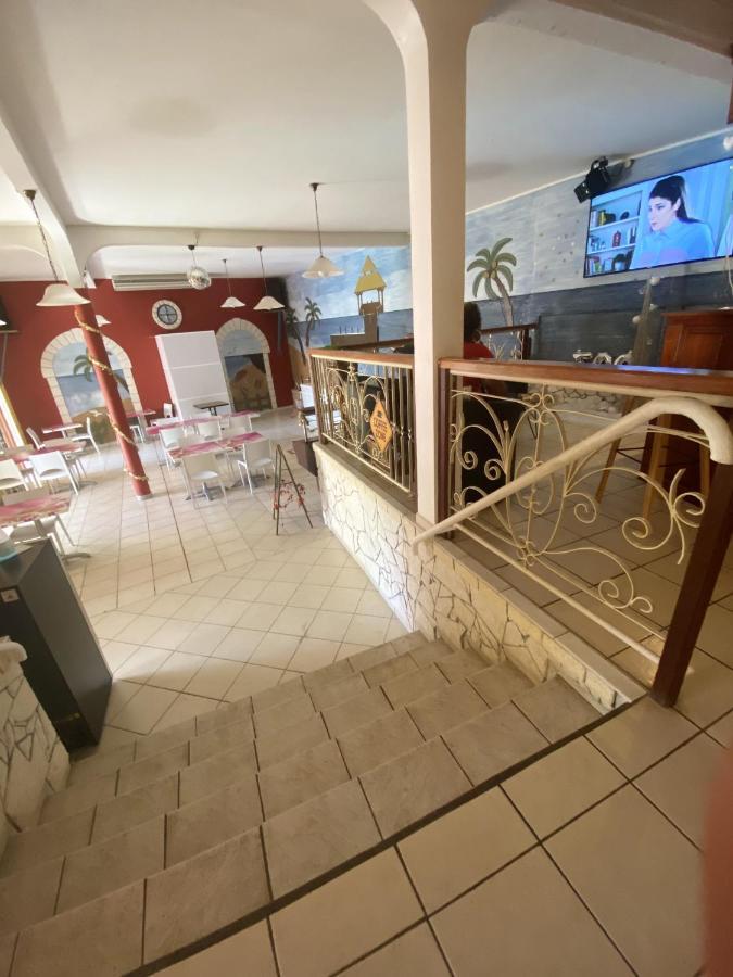 Appartement Moderne A Pointe Noire 36 M² Piscine & Jacuzzi מראה חיצוני תמונה